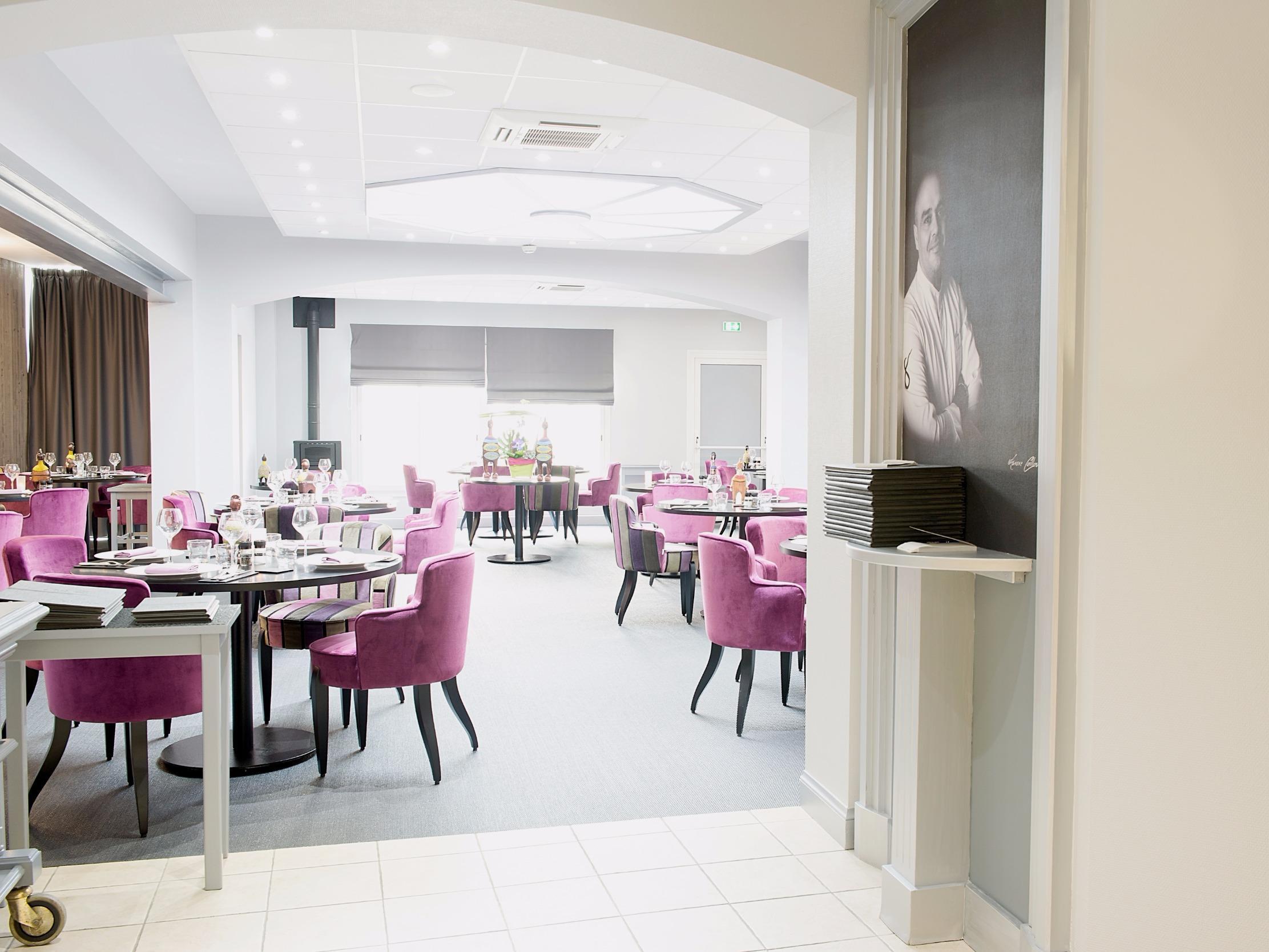 Logis Hotel De France Restaurant Le Lucullus Montmorillon Exterior photo